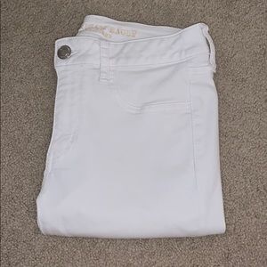 American Eagle White Jeggings